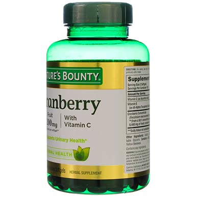 Nature's Bounty Cranberry capsules in hand: a daily wellness habit.
