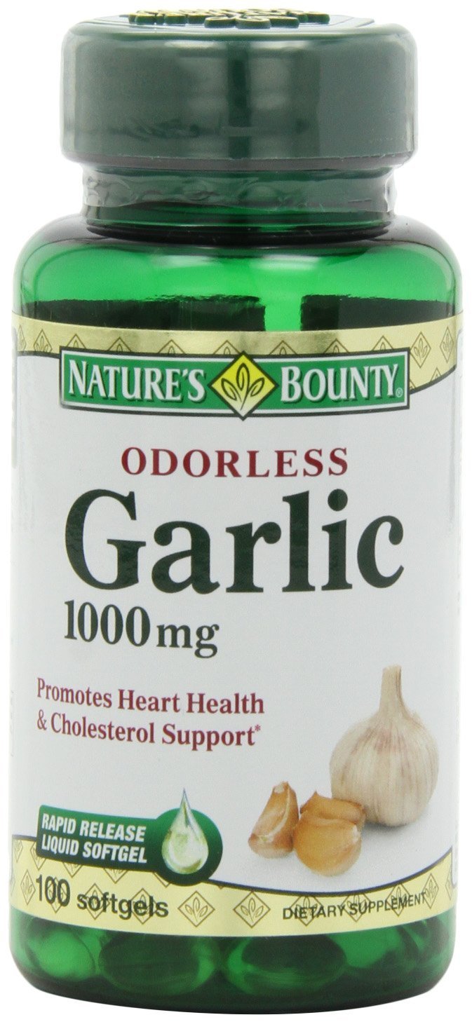 Nature's Bounty Garlic Extract 1000 mg softgel bottle for heart health support and antioxidant benefits.
