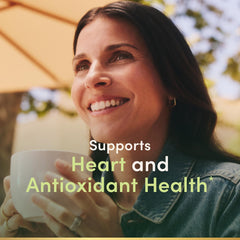 Nature's Bounty Green Tea Pills label close-up highlighting natural extract.