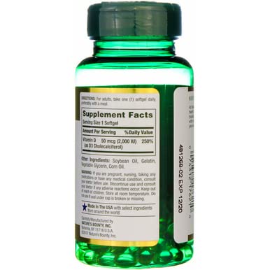 Label detail highlighting the 2000 IU dosage per softgel.