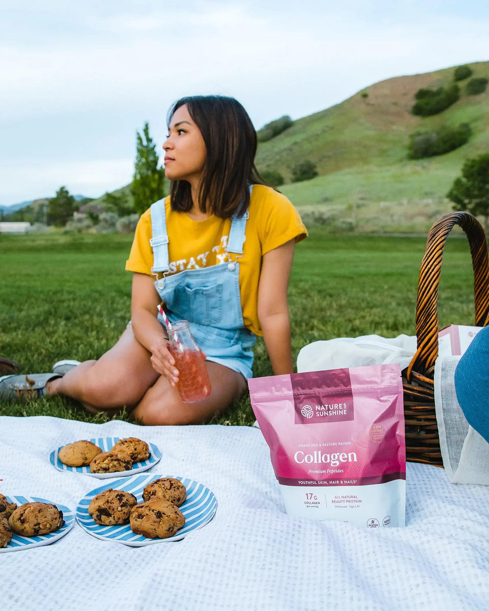 Nature's Sunshine collagen powder in coffee enhances daily ritual without clumping