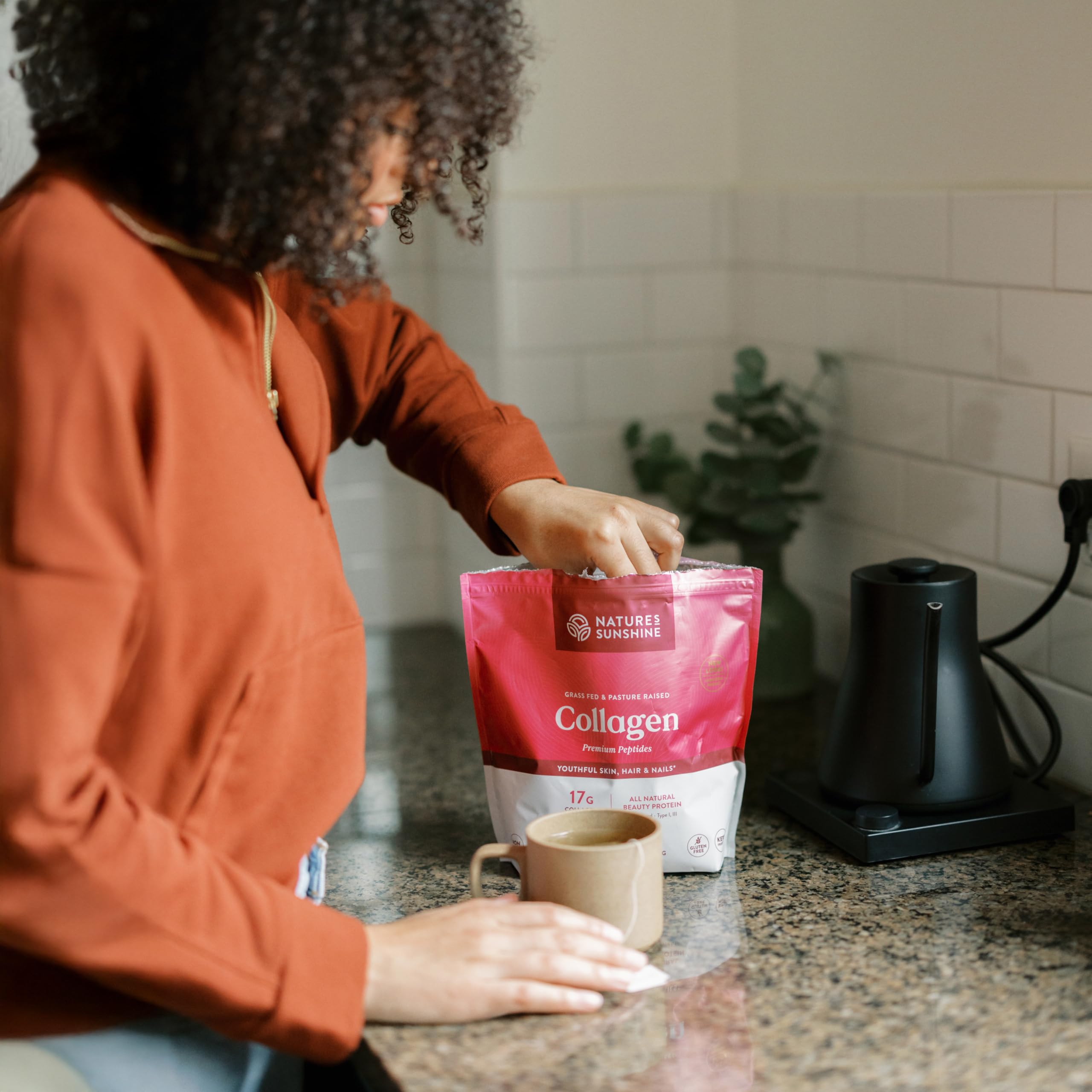 Nature's Sunshine collagen powder in smoothie supports easy nutrient addition