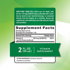 Nature's Truth Vitamin D3 Liquid pour demonstrates easy, fast-dissolving dosing.