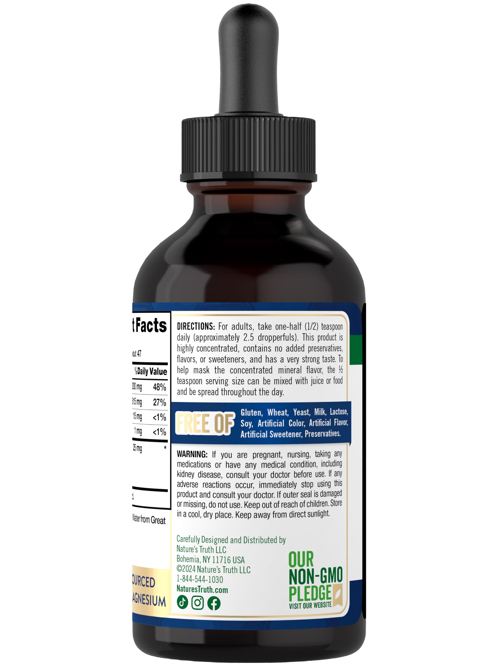 Nature's Truth close-up bottle label detailing ingredients and quality commitment