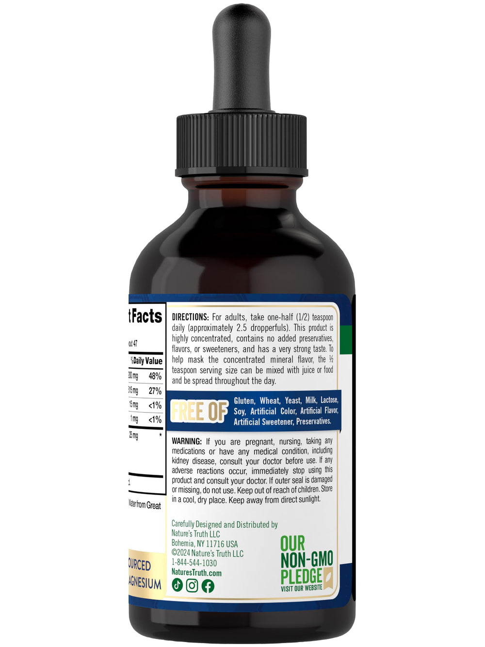 Nature's Truth close-up bottle label detailing ingredients and quality commitment