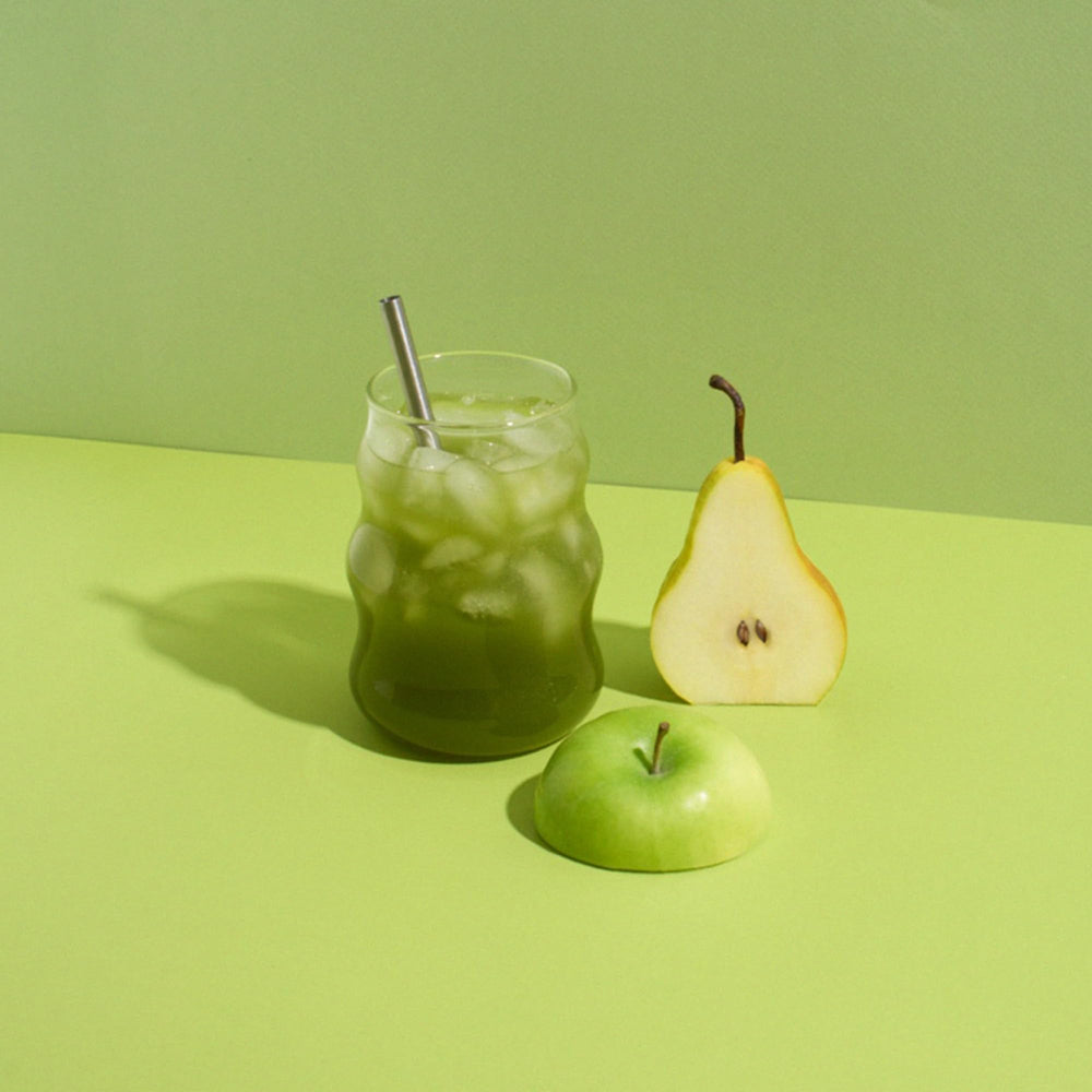 Nello Supergreens scoop-dispensing image emphasizes easy daily use.
