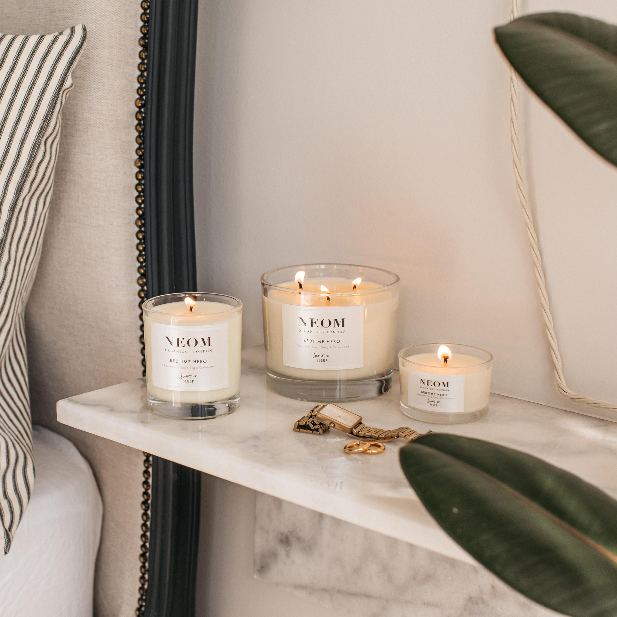 Neom blend of up to 19 essential oils delivering a calming aromatherapy experience.