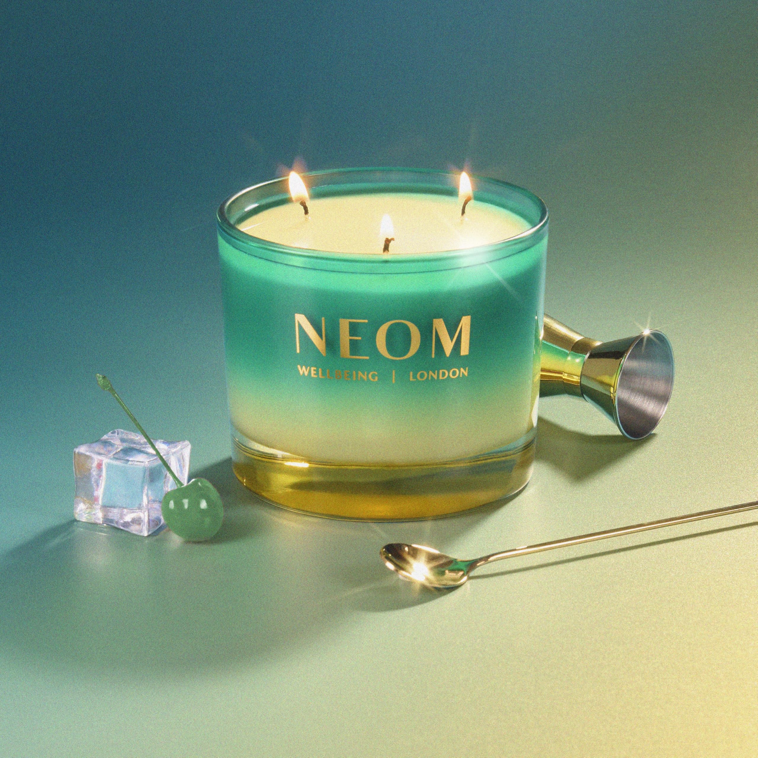 NEOM Perfect Peace 3-wick candle fragrance blend notes myrrh, fir, lime peel