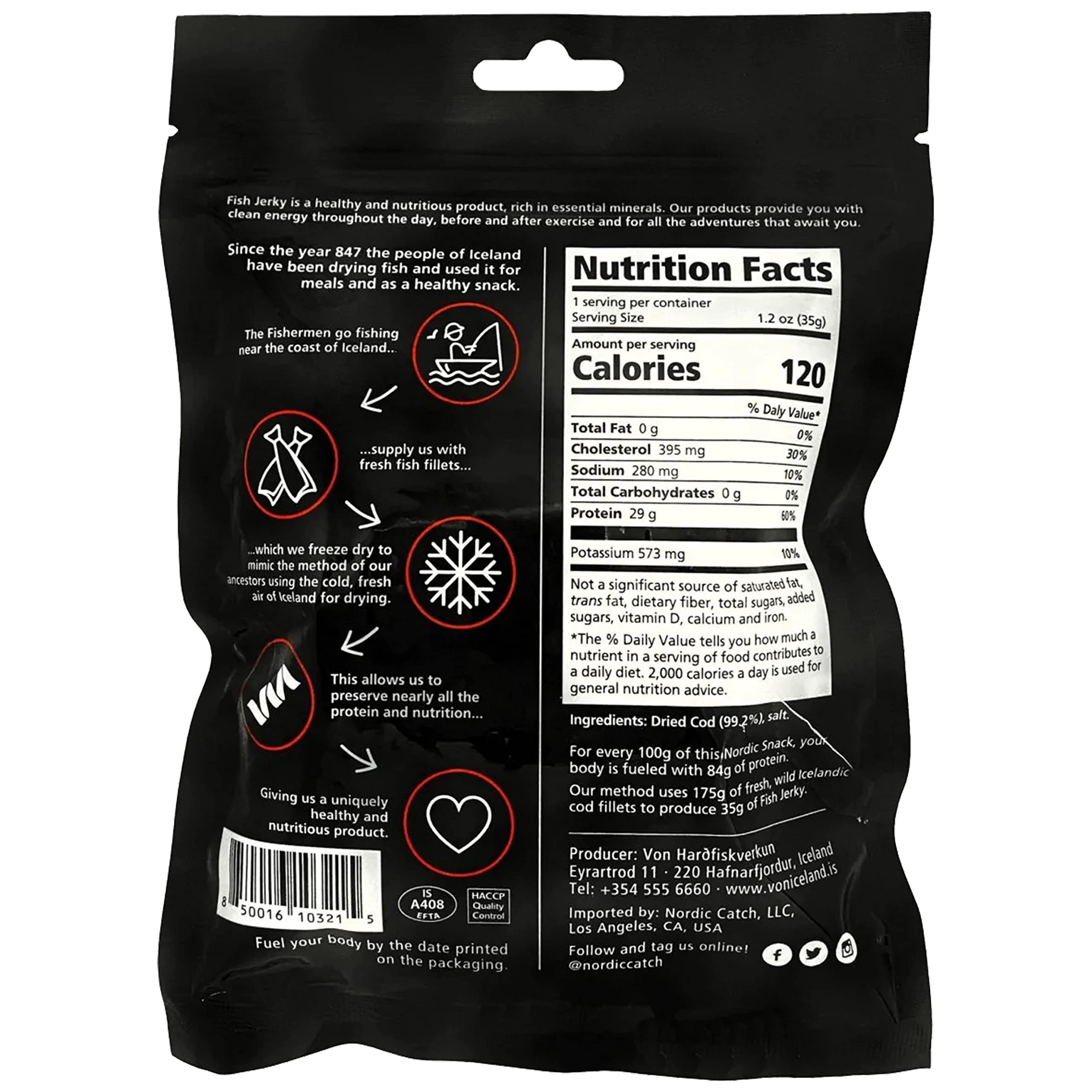 Nordic Catch freeze-dried cod bites close-up, preserving flavor and nutrients.