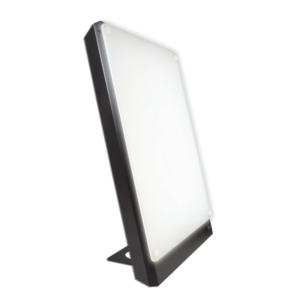 Northern Lights Boxelite front panel delivers 10,000 lux for energized mornings.