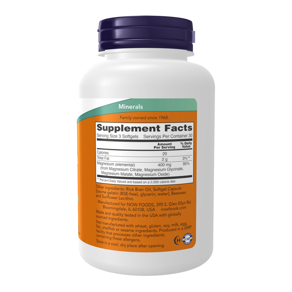 NOW Foods Magnesio Citrato softgel en mano, fácil de tragar.