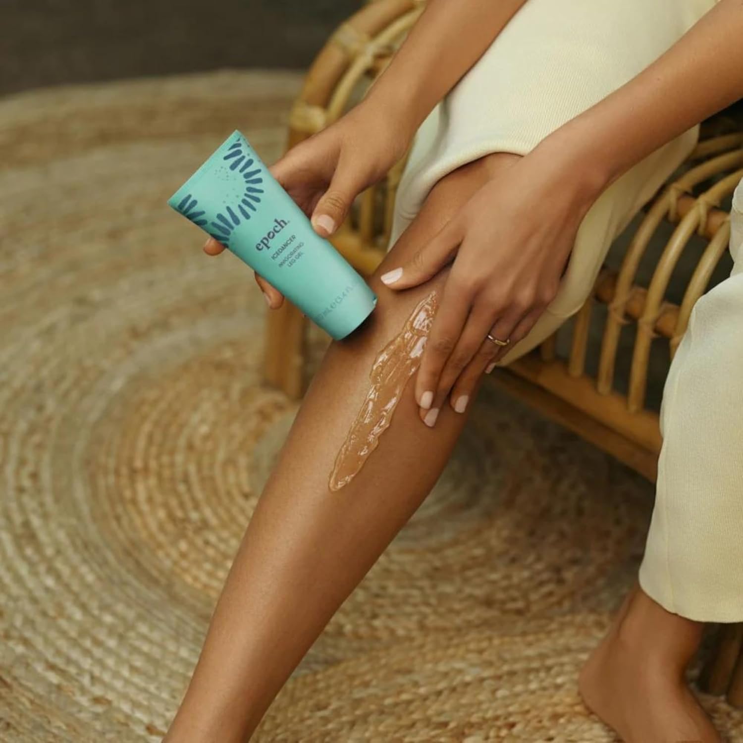 Nu Skin Epoch Ice Dancer alcohol-free formula for non sticky application.