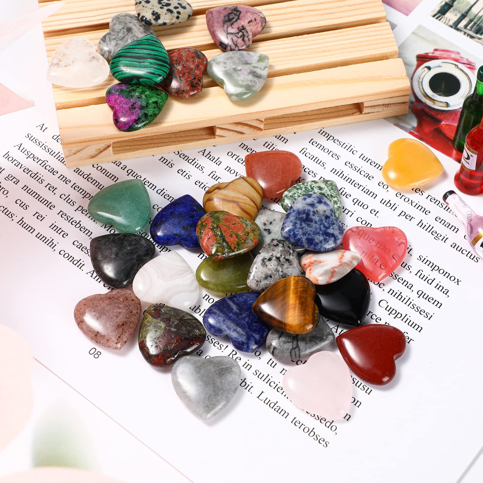 Nuenen valentine heart crystals perfect for gift ideas and decor.