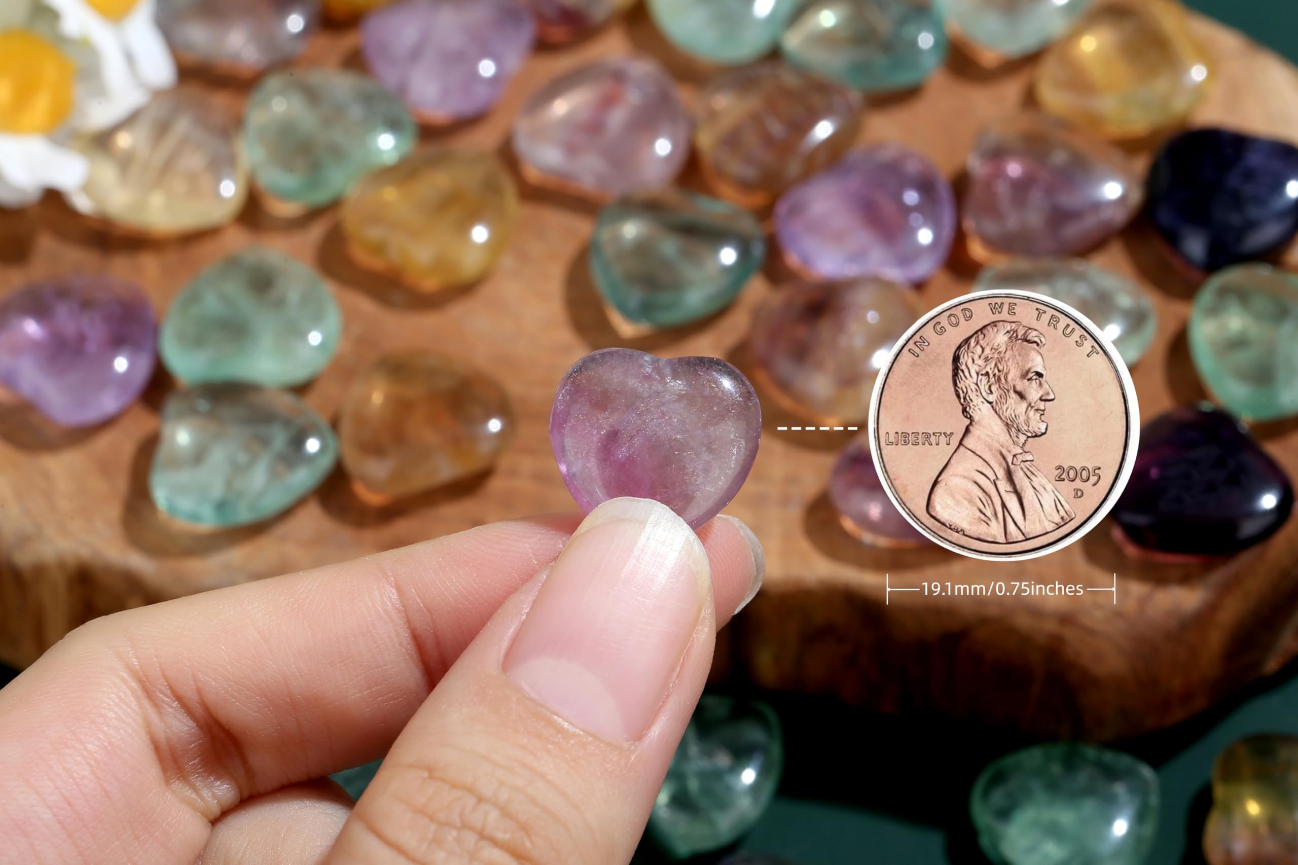 NUKAYAI amethyst heart crystal for clarity and tranquil ambiance.