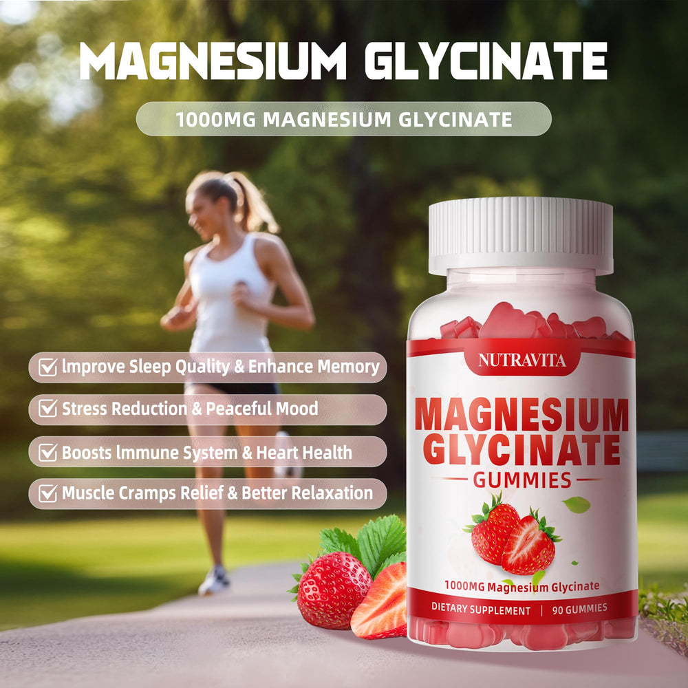 Nutravita strawberry gummies ideal for a family friendly daily supplement.