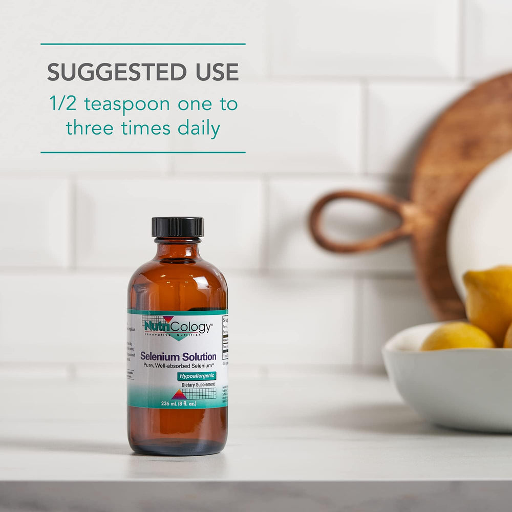 Dropper-equipped bottle suggests convenient daily use of Nutricology Selenium Solution.