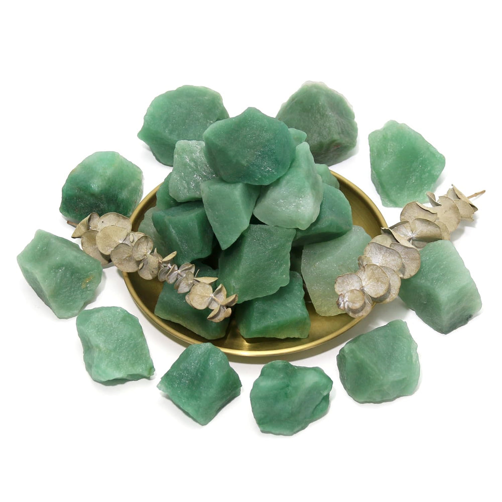 Nvzi stones help create a tranquil corner in living rooms or studios.