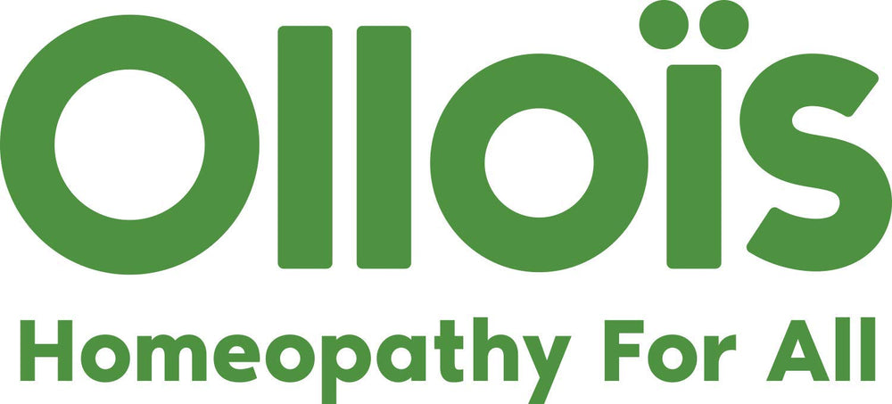 Adult woman using OLLOÏS during daily routine to address menopausal symptoms.