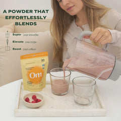OM Mushroom Lion’s Mane powder close-up granules for cognitive support.
