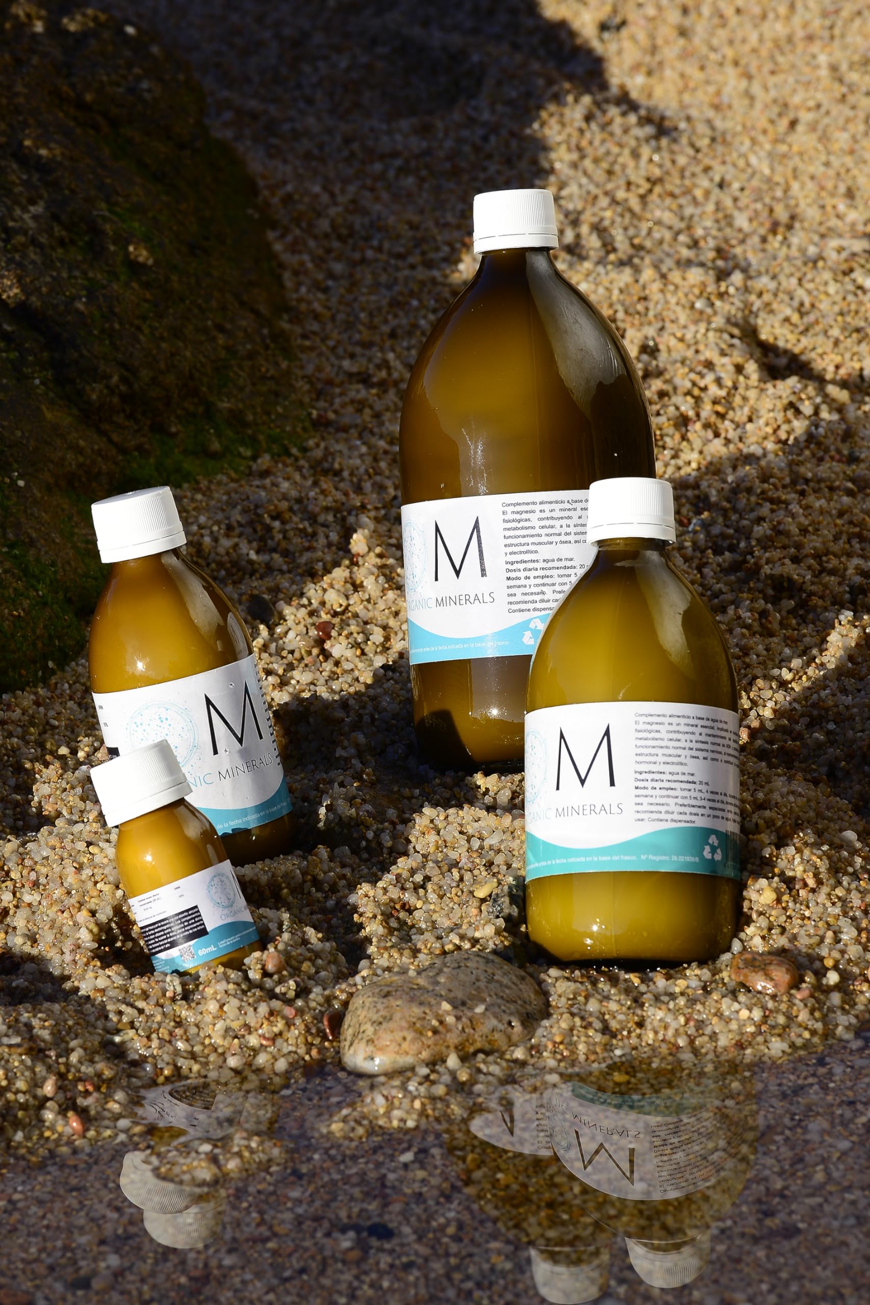 OM Organic Minerals packaging recyclable symbol highlighting sustainable choices.