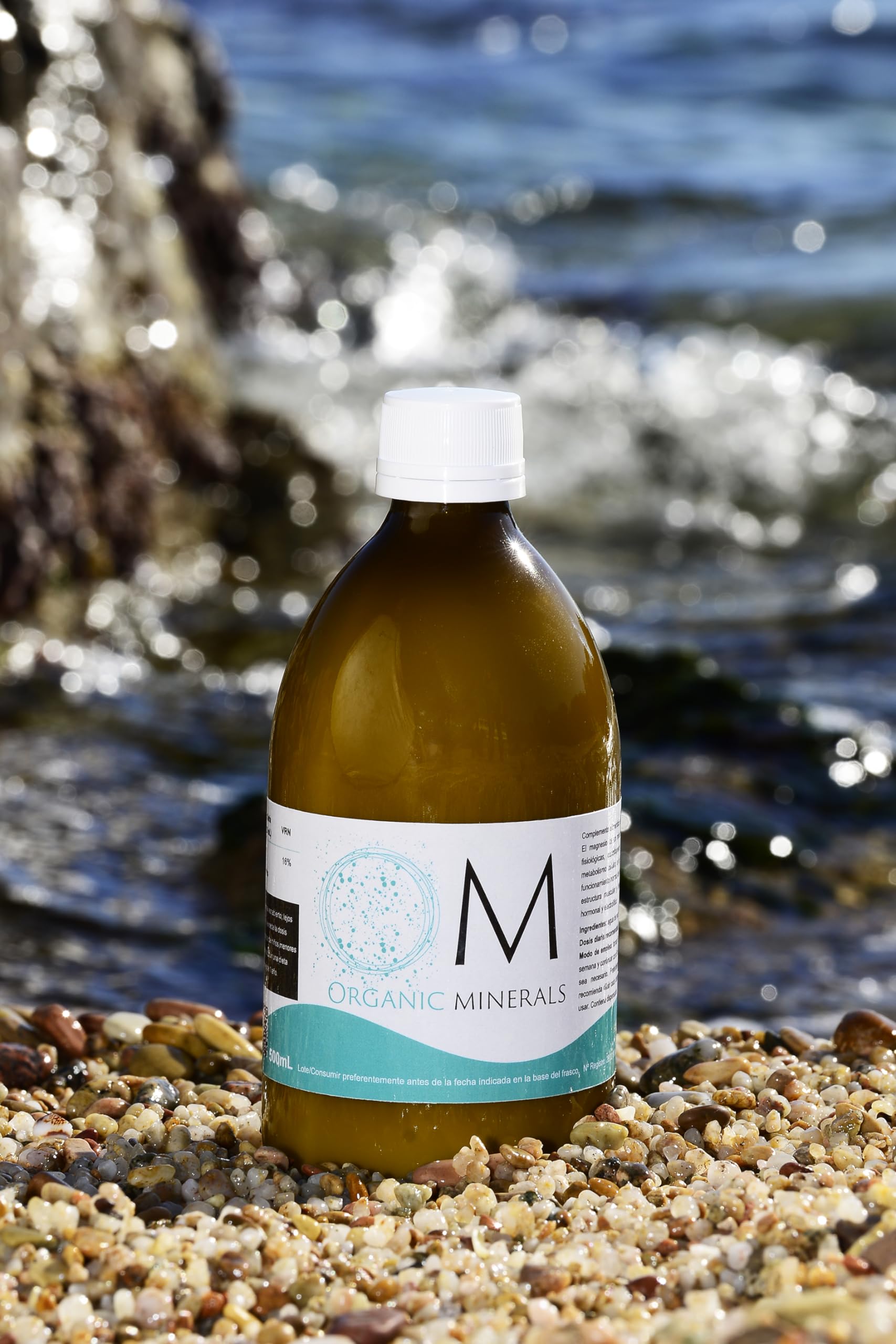 OM Organic Minerals usage in a water glass for convenient mixing.