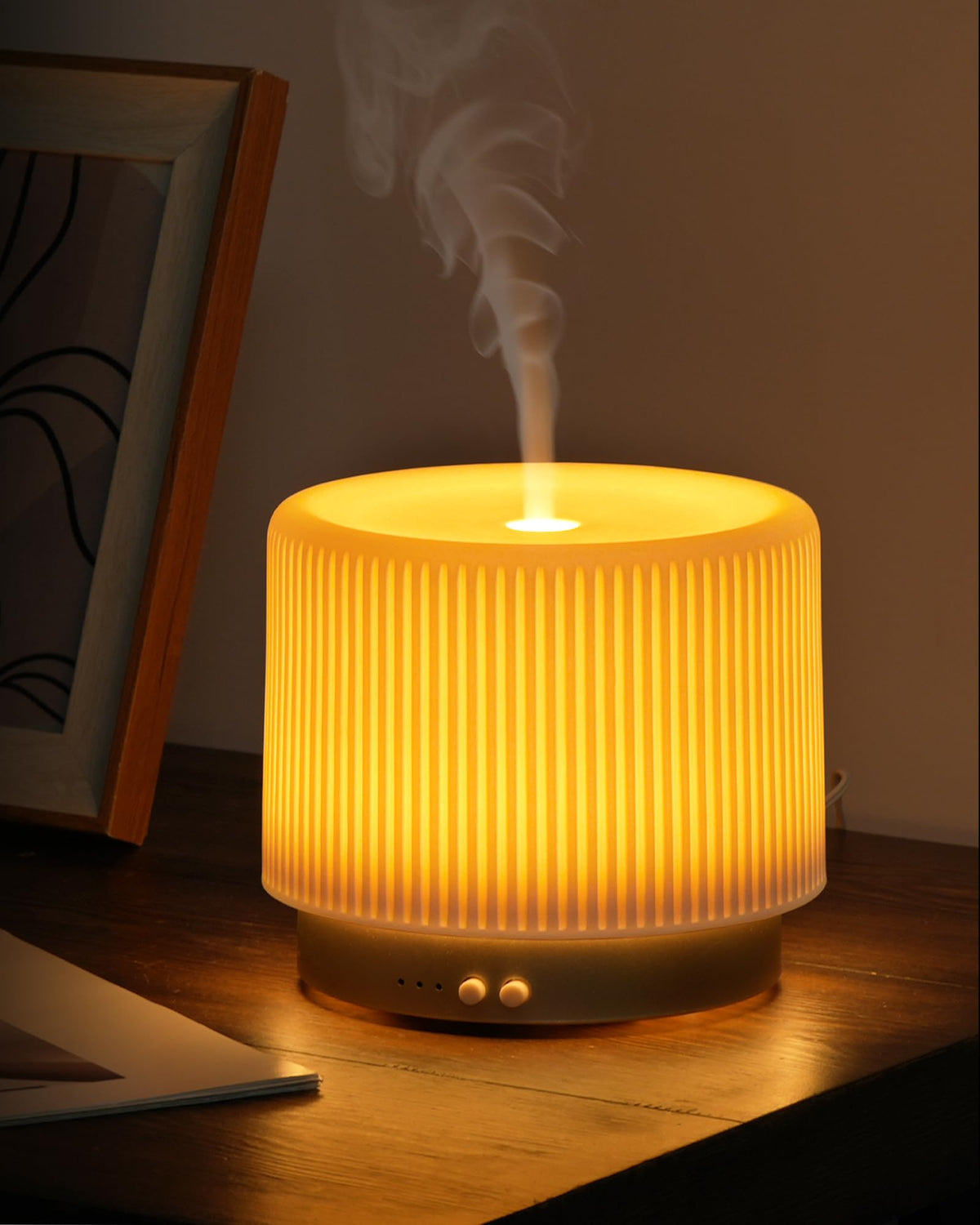 Onaboviva 280ml diffuser with shell cover enhances living room ambiance through aroma diffusion.