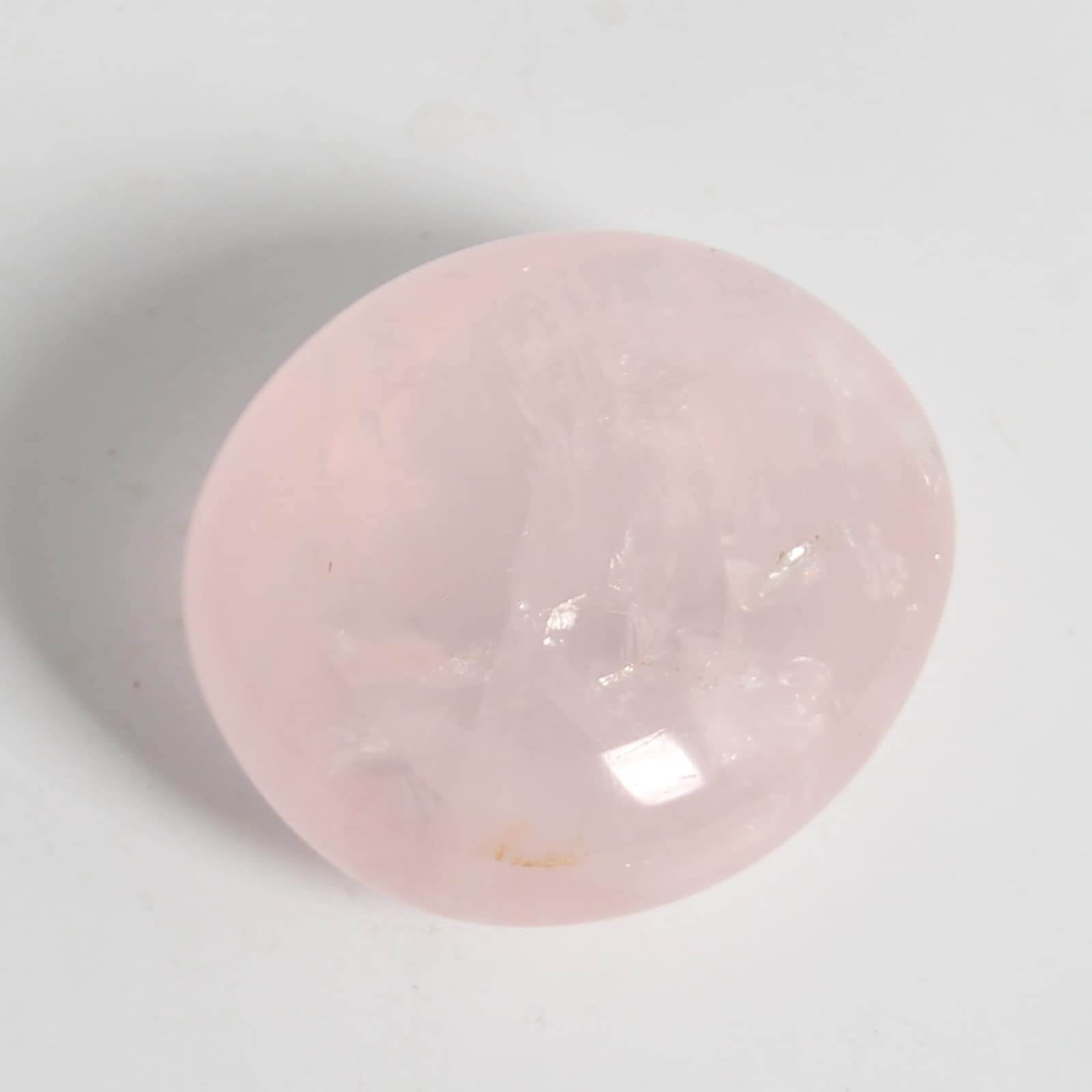 Orientrea Natural, dye-free rose quartz for pure texture and warmth.