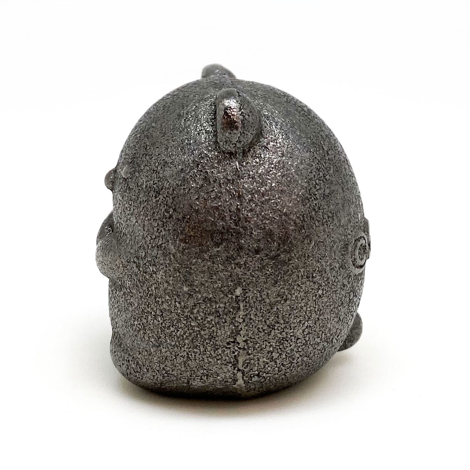 OSK TBN-1 Japan-made iron ball offers a traditional touch for daily meals