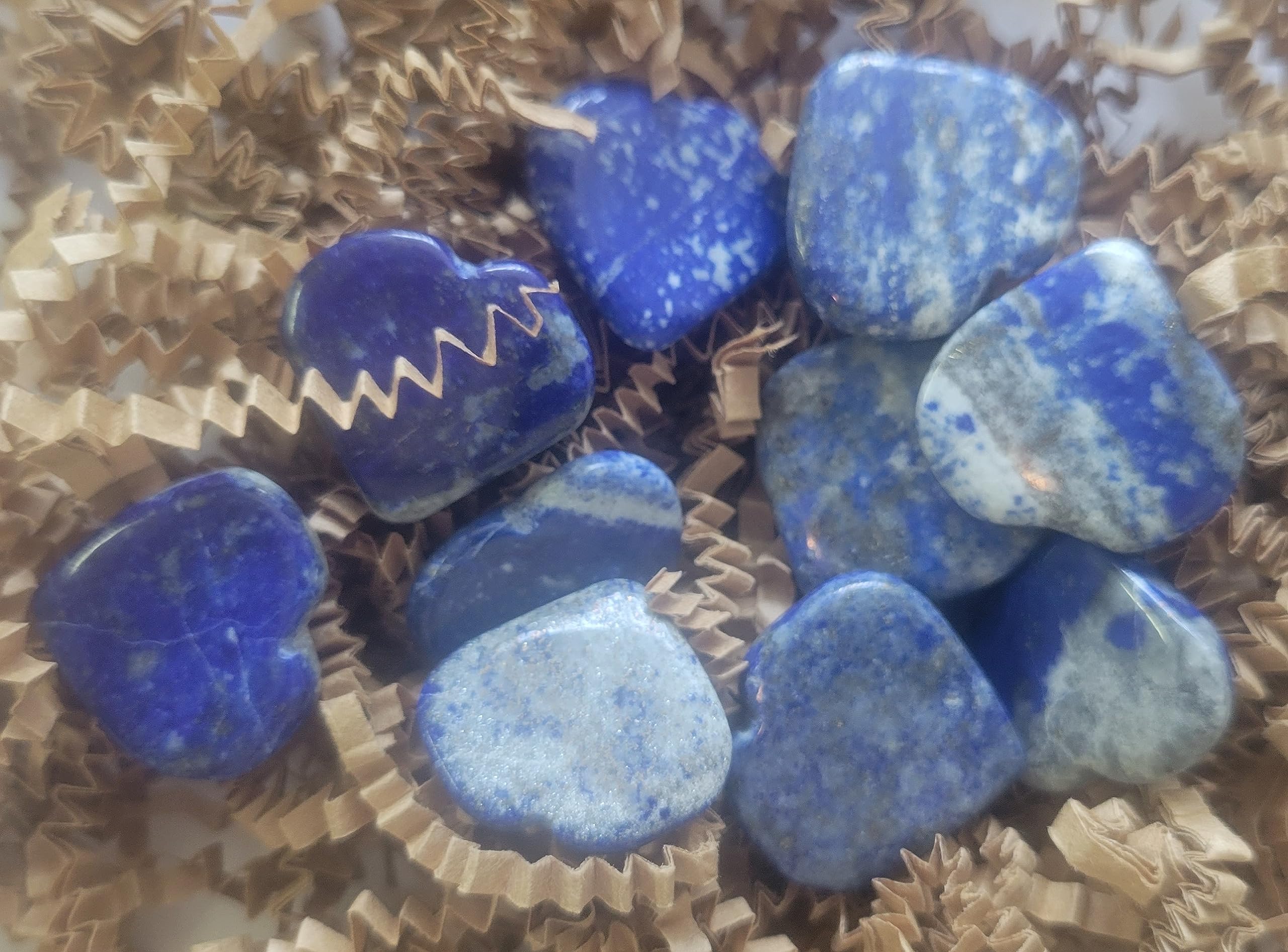 Pachamama Essentials lapis heart stone in gift box, ideal for gifting.
