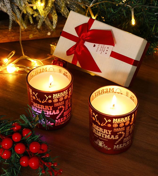 Pandachilla aroma candle cozy desk atmosphere supports relaxation and focus.