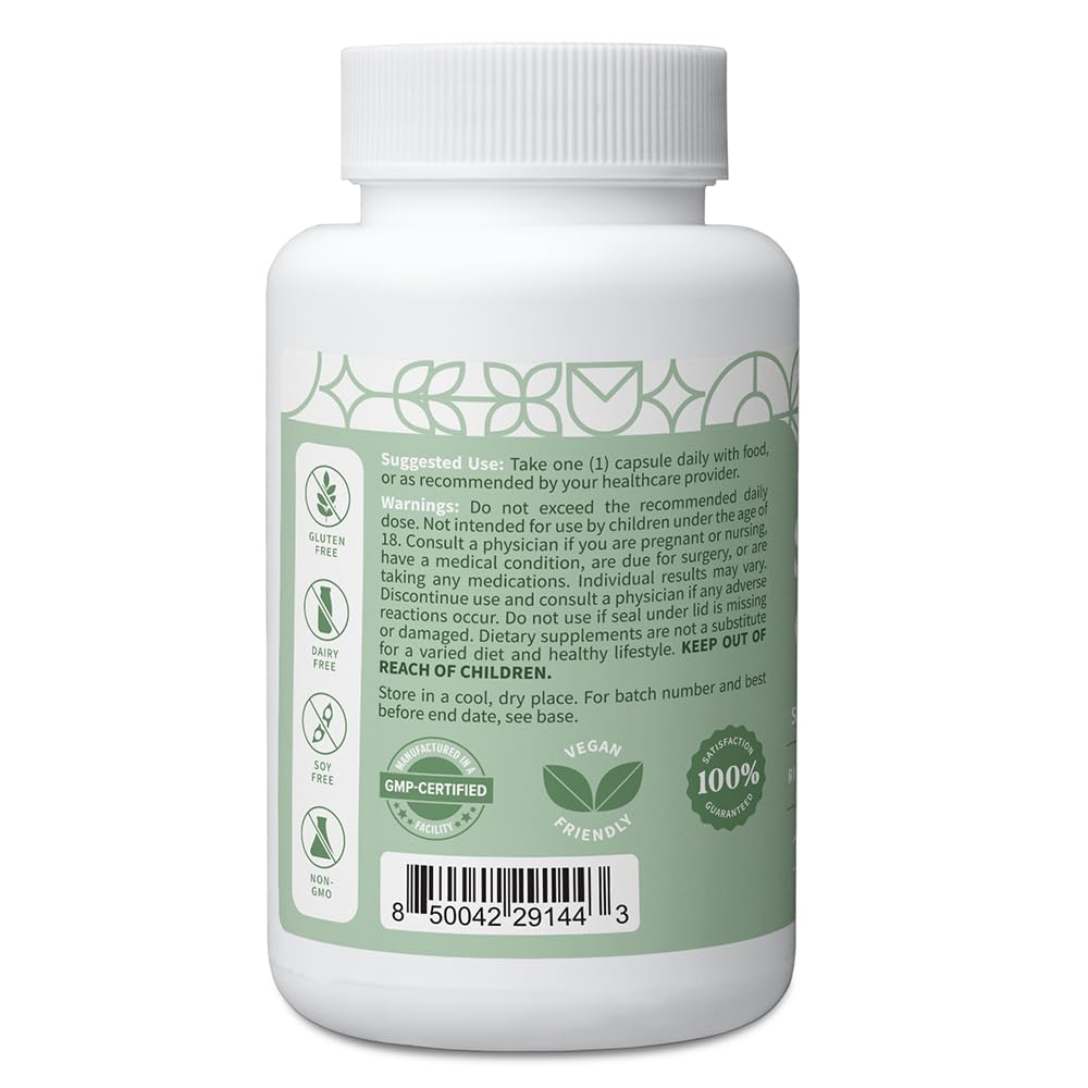 Pattern Wellness Sea Moss Complex capsules close-up, compact daily wellness in a vegan capsule