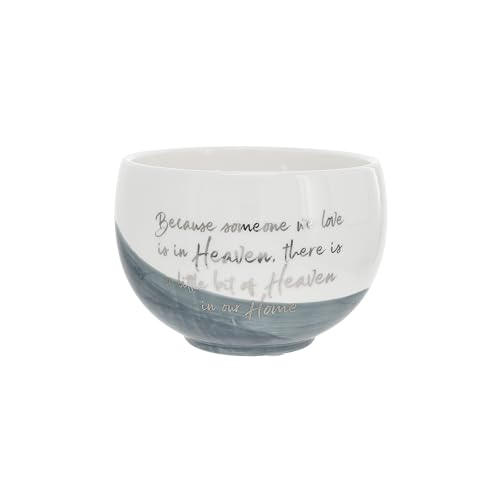 Jasmine tranquility scent from Pavilion candle enhances reflective moments.