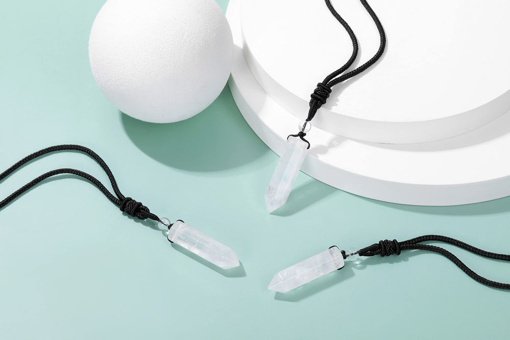 PESOENTH clear quartz necklace pendant promoting clarity and balance for daily wear.