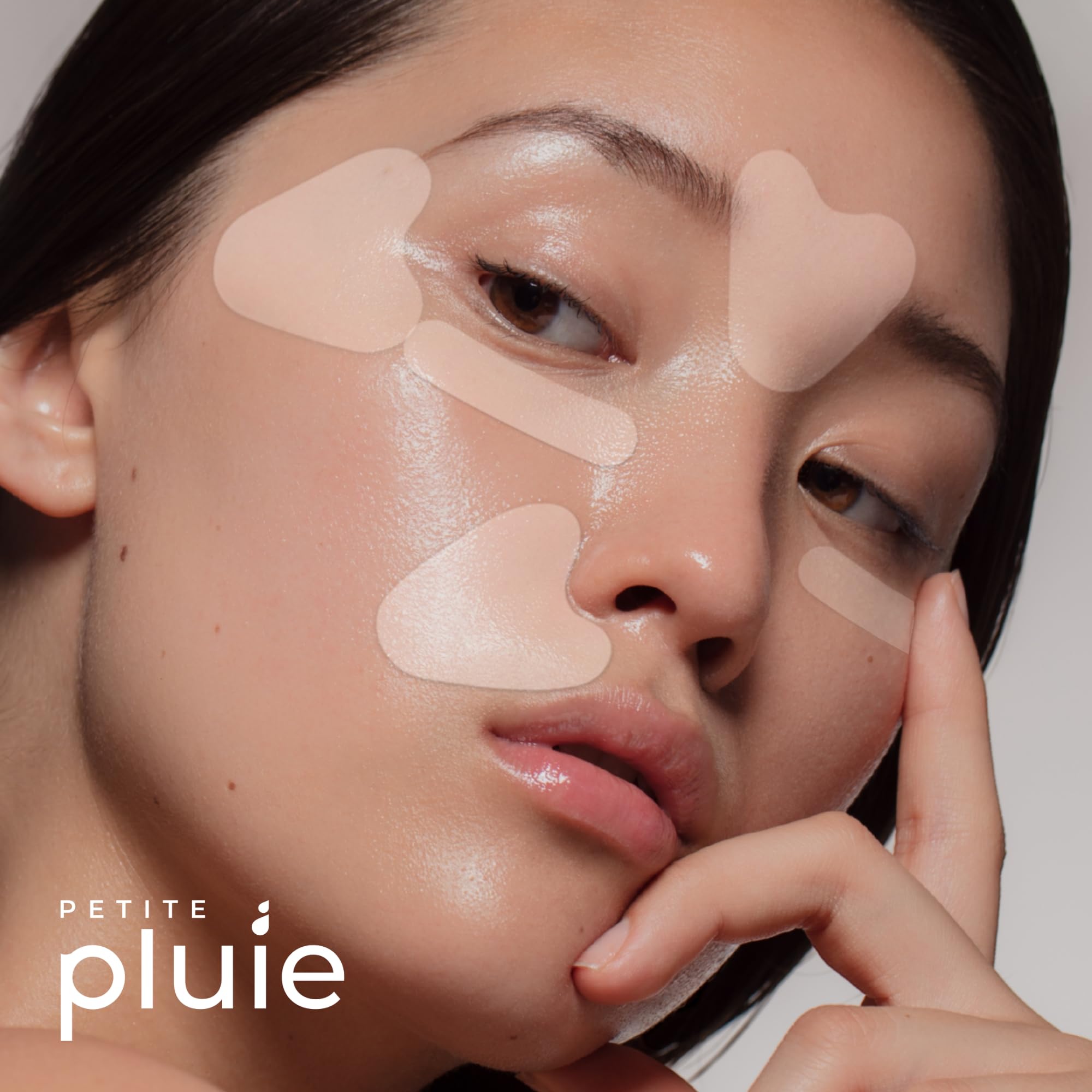 PETITE PLUIE elevens patch focuses on deep lines around the eyes and forehead.