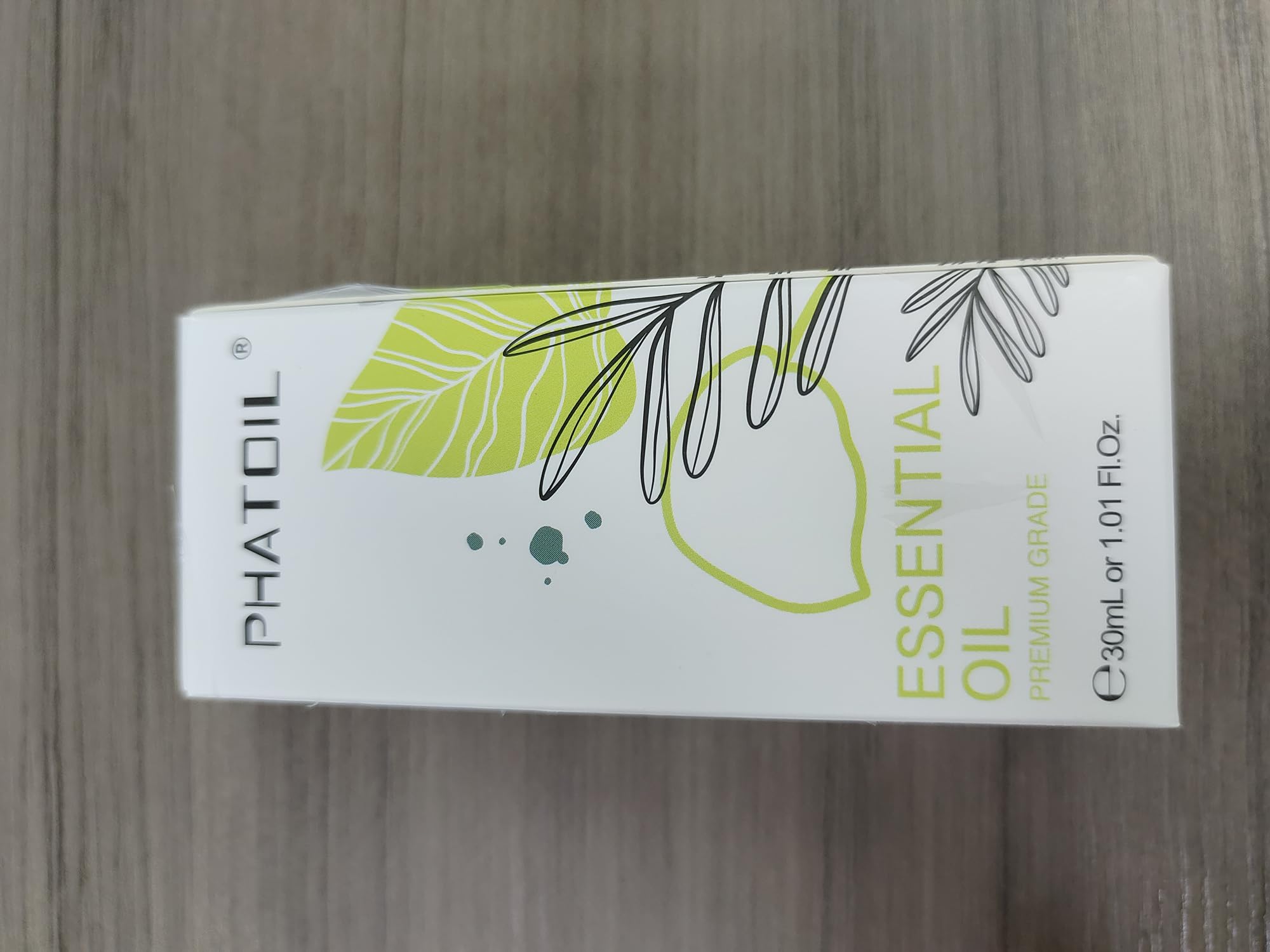 PHATOIL Lemon Eucalyptus used in a diffuser for a fresh ambiance
