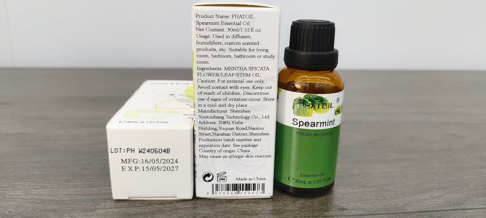 PHATOIL Spearmint essential oil packaging with built-in dropper for precise measuring.