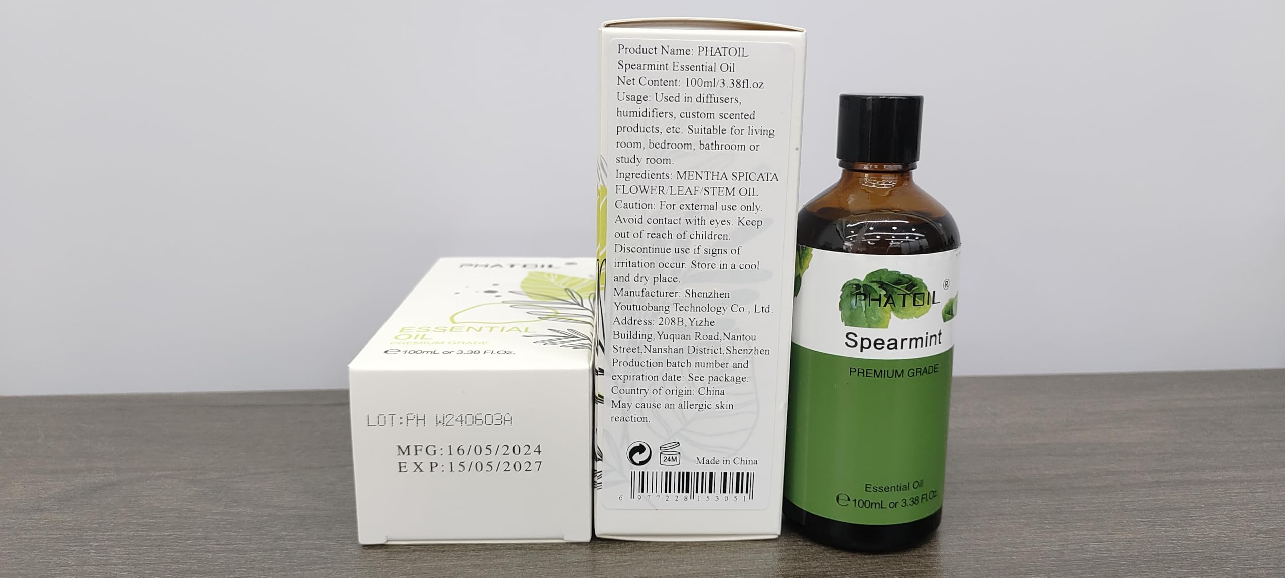 PHATOIL Spearmint essential oil for cleaning and refreshing spaces.