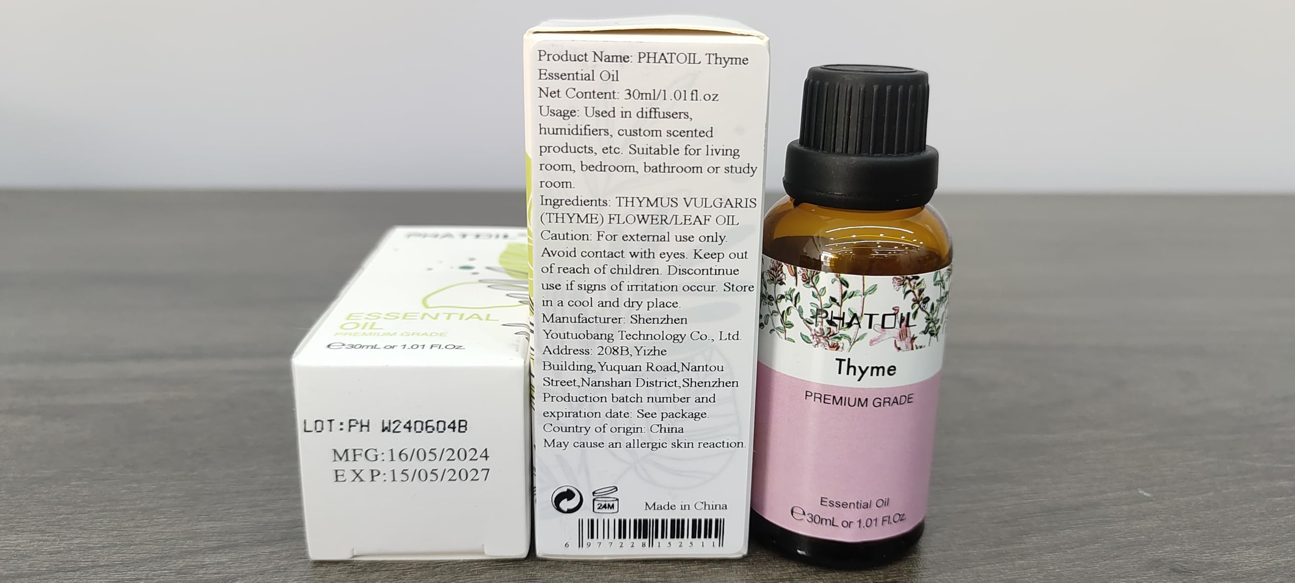 PHATOIL Thyme Essential Oil label highlights usage and notes