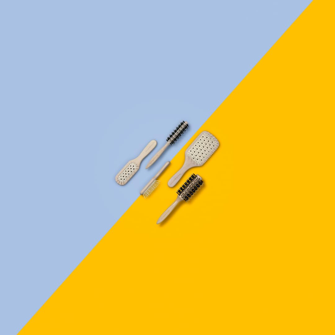 Philip Kingsley vented paddle brush cushioned design provides comfortable styling sessions