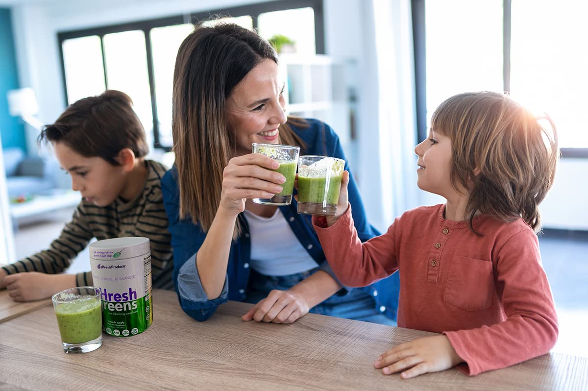 Phresh Greens measuring scoop with powder for effortless daily servings.