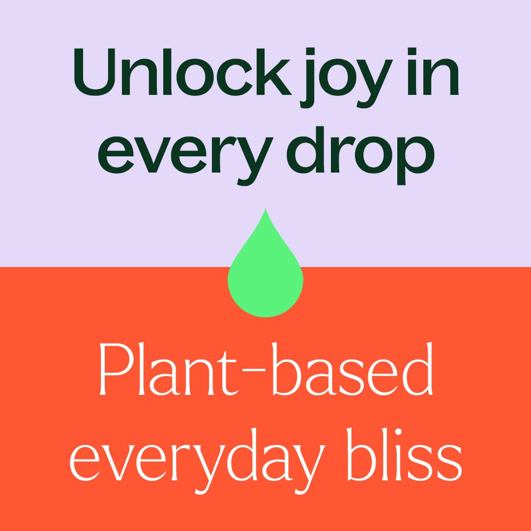 Plant Therapy Cinnamon Leaf Oil close-up emphasizes natural aroma