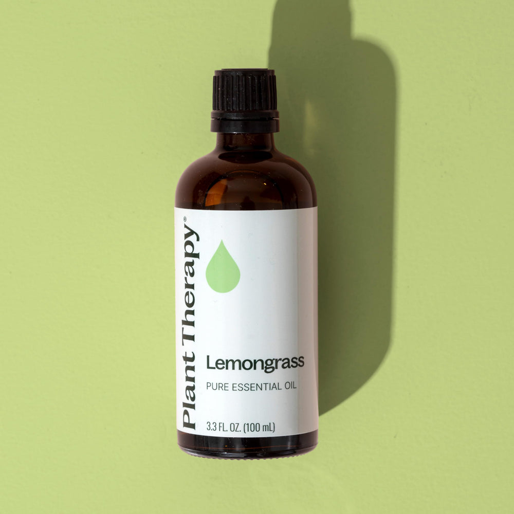 Plant Therapy lemongrass oil in a diffuser setup for room diffusion.