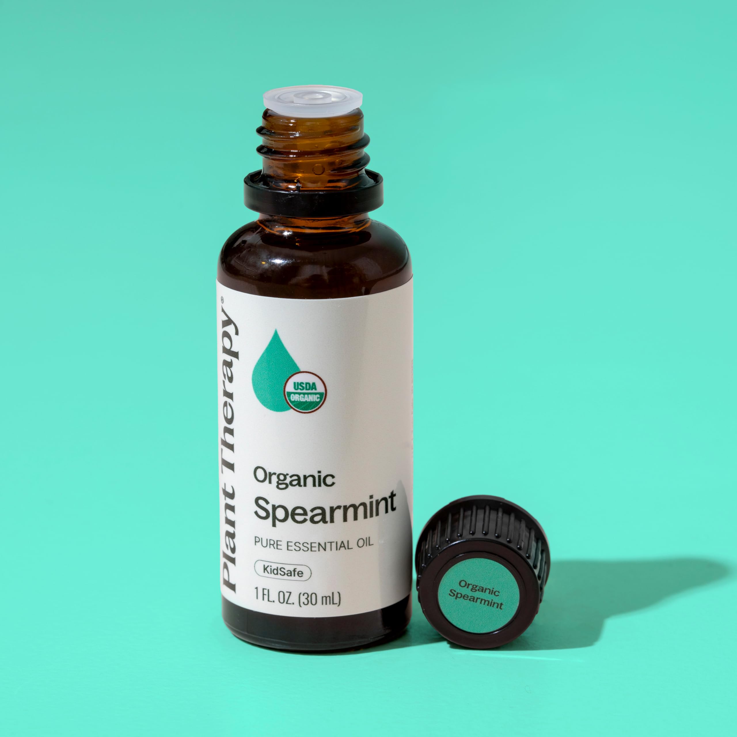 Plant Therapy Spearmint Oil diffuser mist for a fresh room