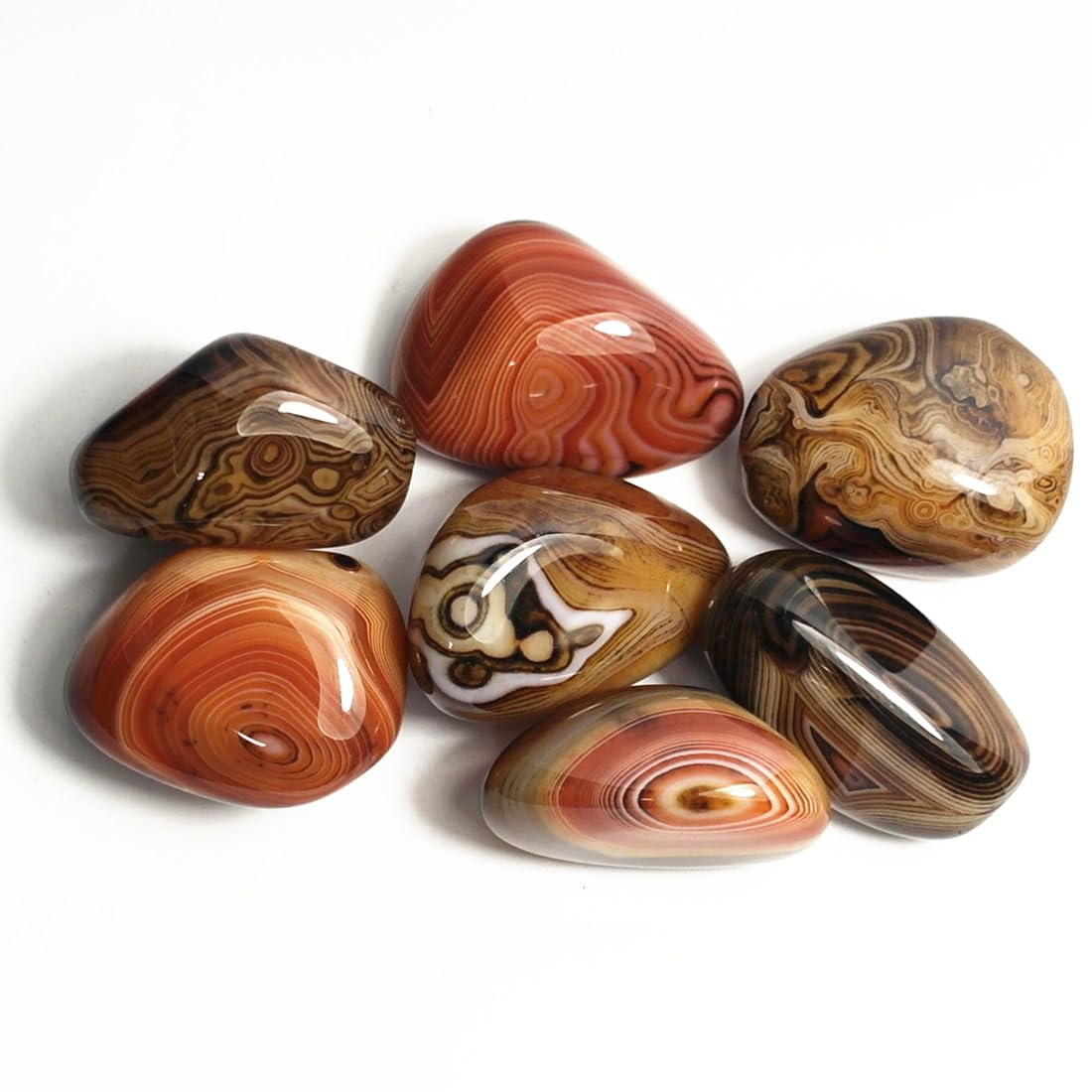 Pounique Banded Lace Agate close-up reveals natural bands for calm ambiance