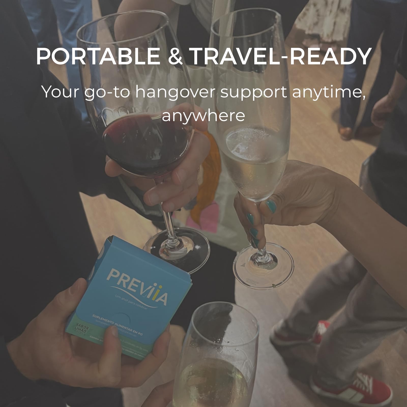 Glass with the prepared Previia lemon drink ready to sip