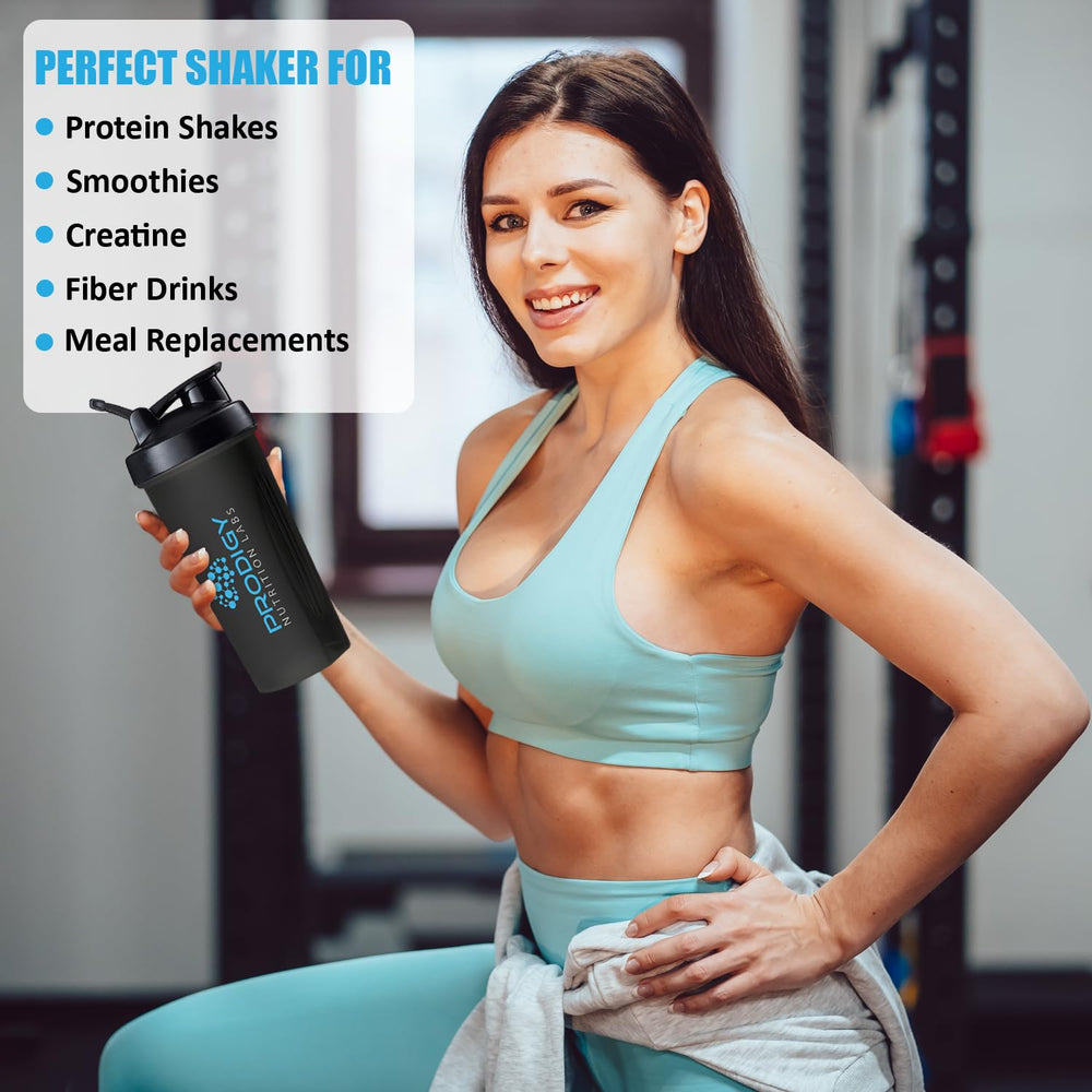 Pouring action of Prodigy shaker 20oz for easy mid-workout hydration