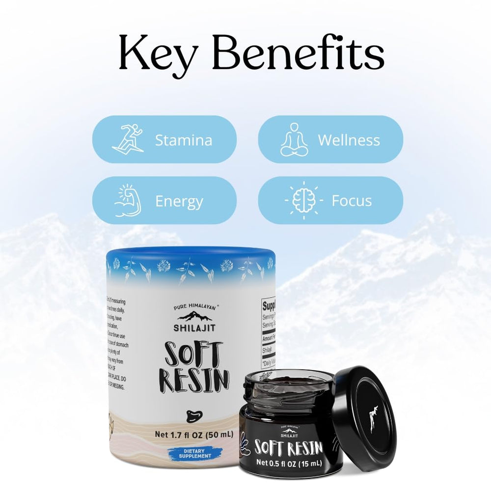 Pure Himalayan Shilajit resin pour dissolves in warm water