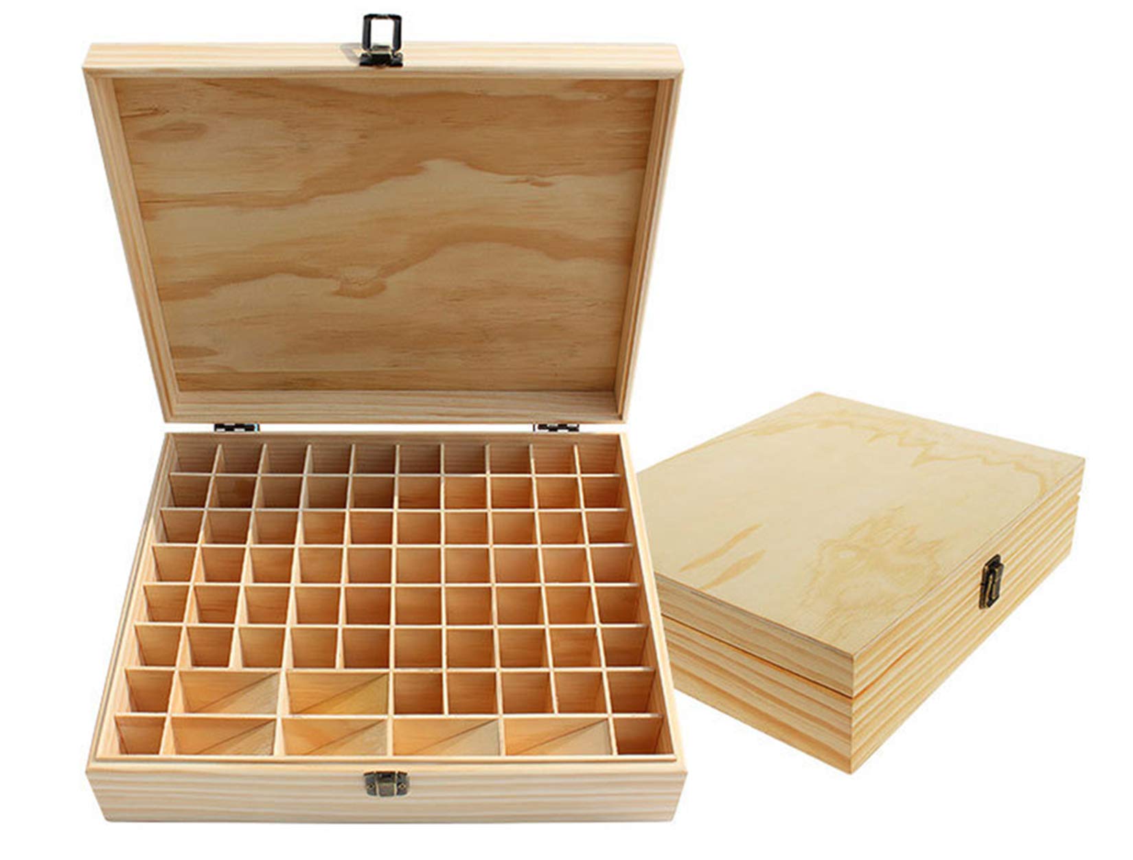 Pure Vie beveled-edge box protects bottles from light and spills