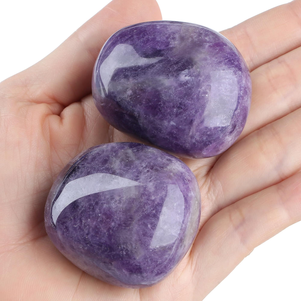 QINJIEJIE amethyst stone close-up with calming purple hues for meditation