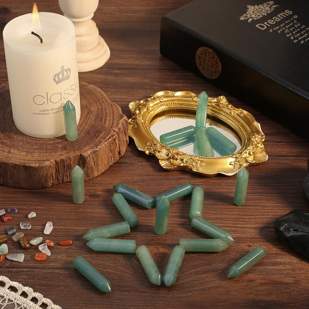 QINJIEJIE green aventurine crystals in velvet bag, ready for gifting.